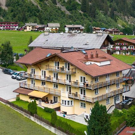Appartements Zur Sonne Neustift im Stubaital Exterior foto